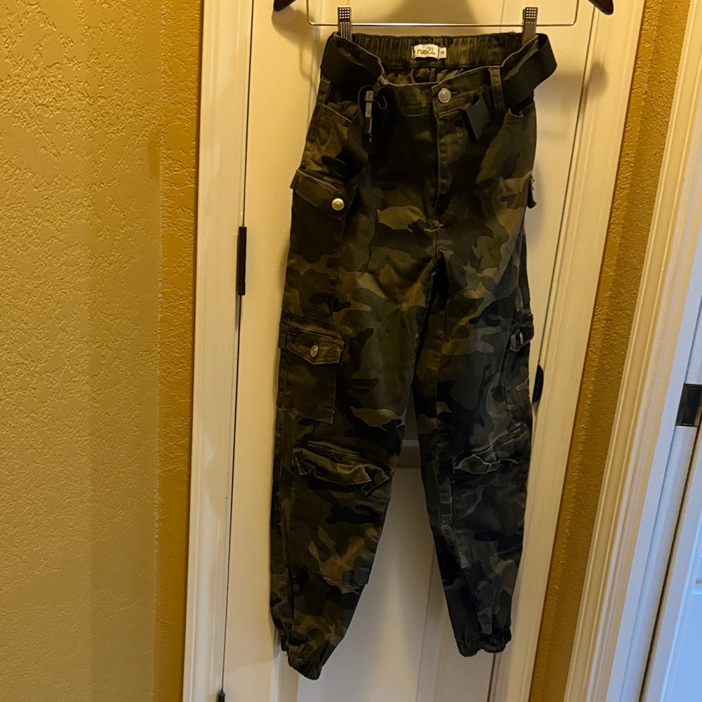 Rue21 Camouflage Cargo Pants